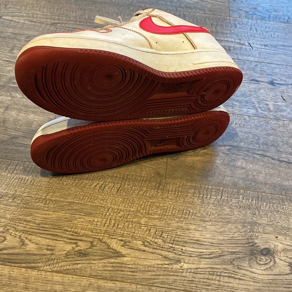 Nike Air Force 1 - Picture 2 of 4